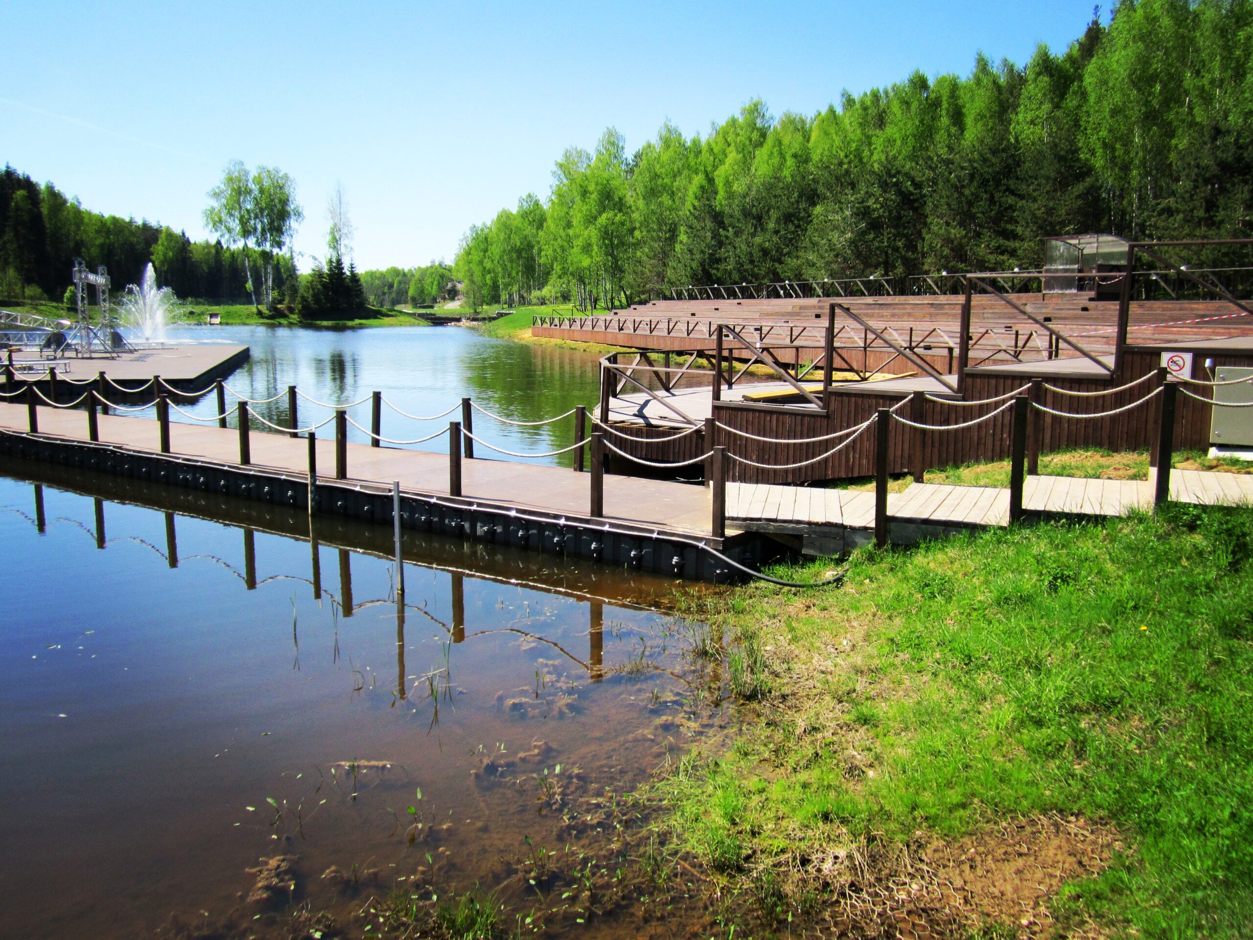 Водоёмы микрорайона